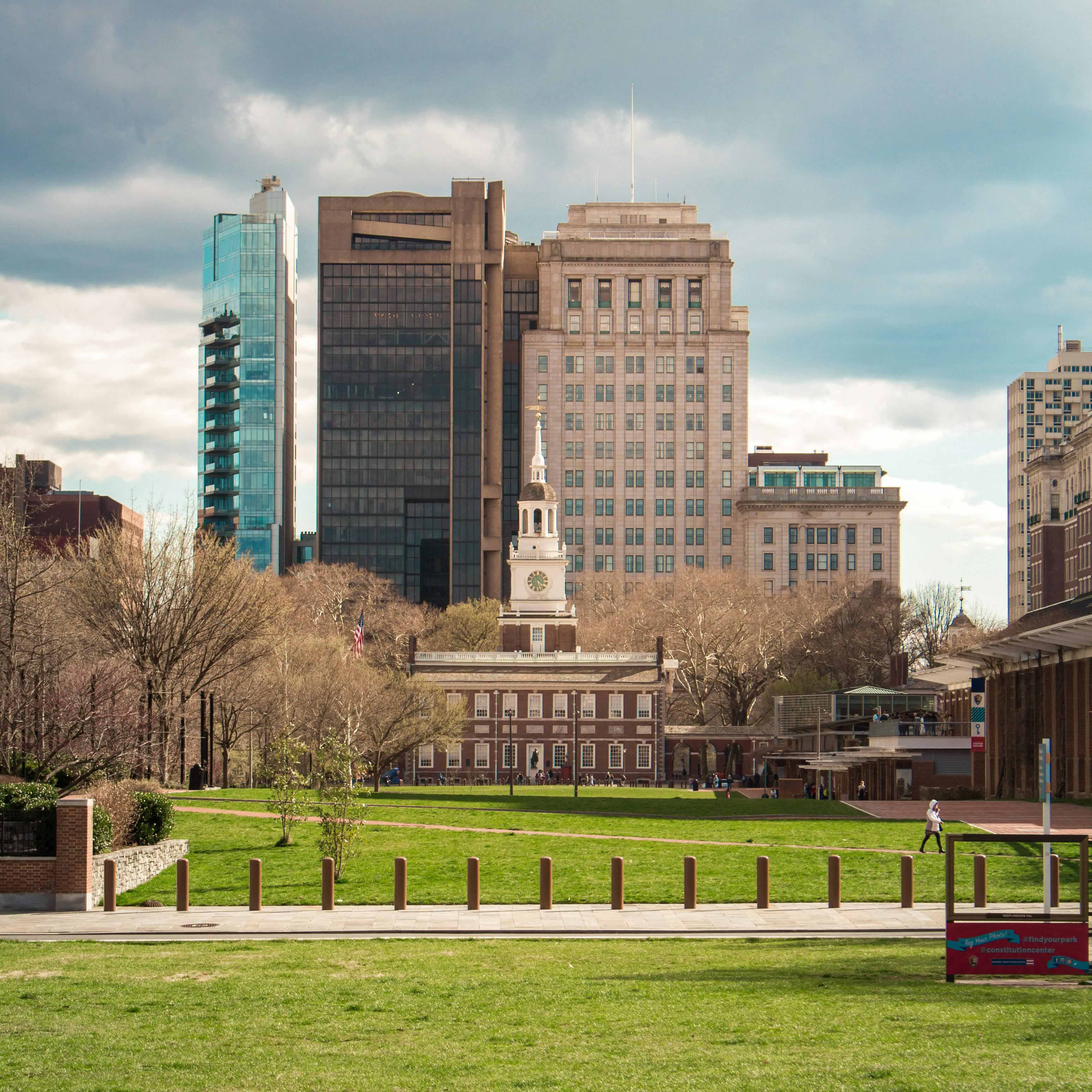 pexels-lavdrim-mustafi-337111893-14088589 philadelphia independence hall web pexels-lavdrim-mustafi-337111893-14088589 philadelphia independence hall web